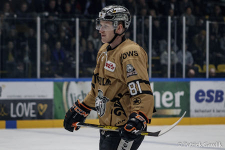 Stephen MacAulay (Löwen Frankfurt), Löwen Frankfurt vs. EC Bad Nauheim, Frankfurt, Eissporthalle, 11.2.2020