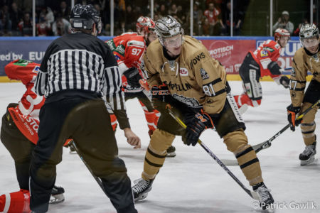 Stephen MacAulay (Löwen Frankfurt), Löwen Frankfurt vs. EC Bad Nauheim, Frankfurt, Eissporthalle, 11.2.2020